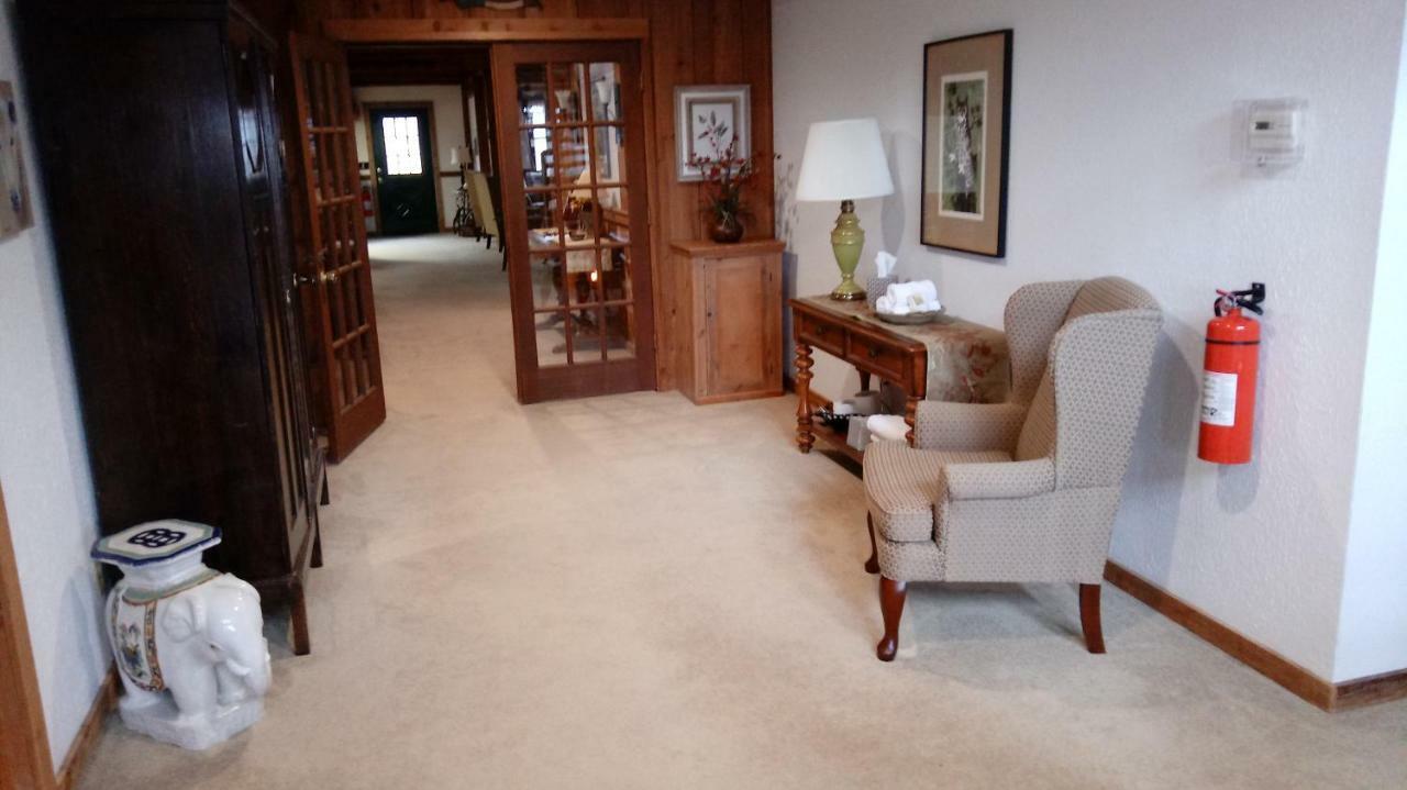 Mountain Top Lodge Dahlonega Bagian luar foto